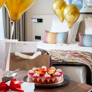 Yuna Montmartre - Apartahotel París